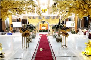 Dekorasi wedding adat minang lokasi auditorium universitas budi luhur ciledug