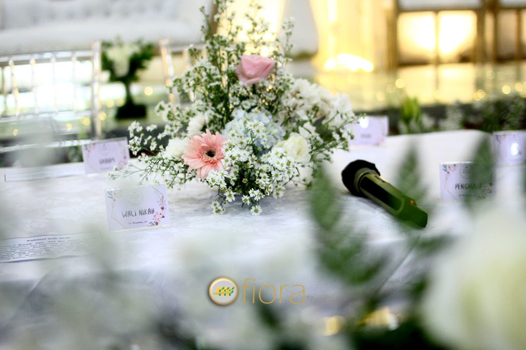 Dekorasi pernikahan saung bogania fiora wedding dekorasi wedding saung bogania dekorasi wedding kong ano - fiora wedding dekorasi weddingaula yon bekang 1 kostrad- fiora wedding dekorasi pernikahan gedung serba guna kebun raya cibinong- fiora wedding