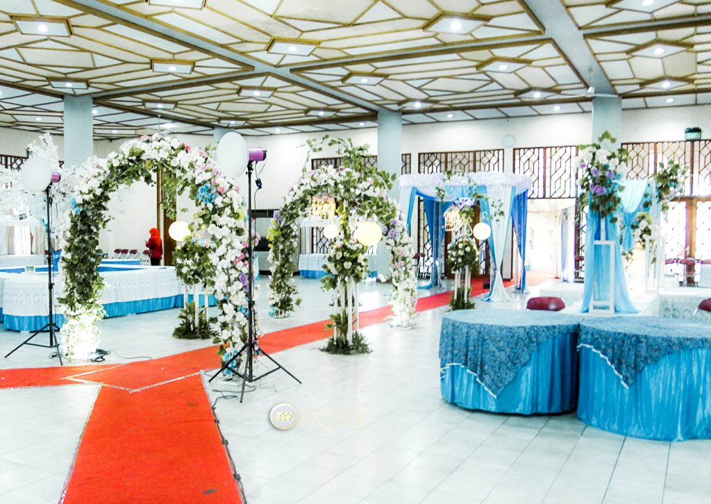 Dekorasi wedding masjid assalam citeureup bogor Venue gedung dan outddor 1. Gedung Biotrop -----------------------Jl raya tajur 2. Royal Safari Hotel---------------------Jl.raya puncak cisarua 3. Darmawan Park Sentul--------------Jl.raya babakan madang 4. Balai sartika-----------------------------Jl.lawang gintung 5. Gedung Wanita ------------------------Jl.Jendral sudirman 6. Gedung wisma endi ------------------Jl. Ahmad yani 80 7. Gedung kehutanan--------------------Jl.Gunung Batu 8. Balitro------------------------------------Jl.Tentara pelajar 9. Gedung Mila Kencana----------------Jl.Pemuda 10. Gedung Yphb----------------------------Jl pajajaran 11. Aula masjid assalam citeureup------Jl.Bogasari Citeureup 12. Hotel grand Orry------------------------Jl.Mayor Oking 13. Gudung Alfath Cibinong---------------Jl.Raya cikaret 14. Gedung bumi gluri---------------------Jl.Raya tlajuing udik gunung putri 15. Gedung Kebon jati----------------------Jl.indraprasta Bantarjati 16. Royal Hotel-------------------------------Jl.Ir Juanda 17. Hotel Safero------------------------------Jl.Pajajaran 18. Olympic Renotel Sentul----------------jl.kandang roda sentul 19. Masjid albarkah -------------------------Bekasi 20. Gedung Islamic center Bekasi--------Bekasi 21. Villa yoski Bogor--------------------------Gunung Batu 22. Pring ayu Ciawi-----------------------------Ciawi 23. Villa alamanda puncak--------------------puncak 24. Villa Mentari--------------------------------jl.taman safari cisarua 25. Katomba Gunung putri------------------jl gbhn gunung putri bogo